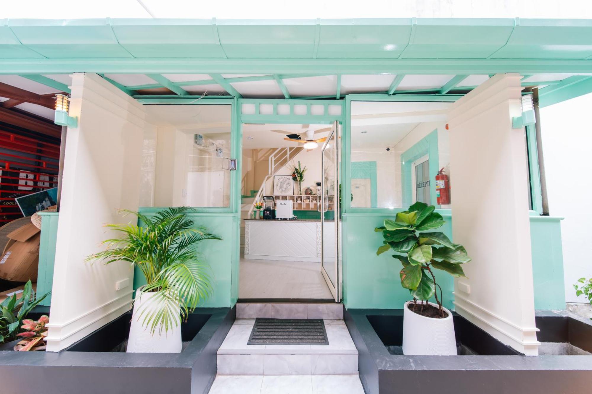 Catnip Seaside Hotel&Cafe Kathu Exterior photo