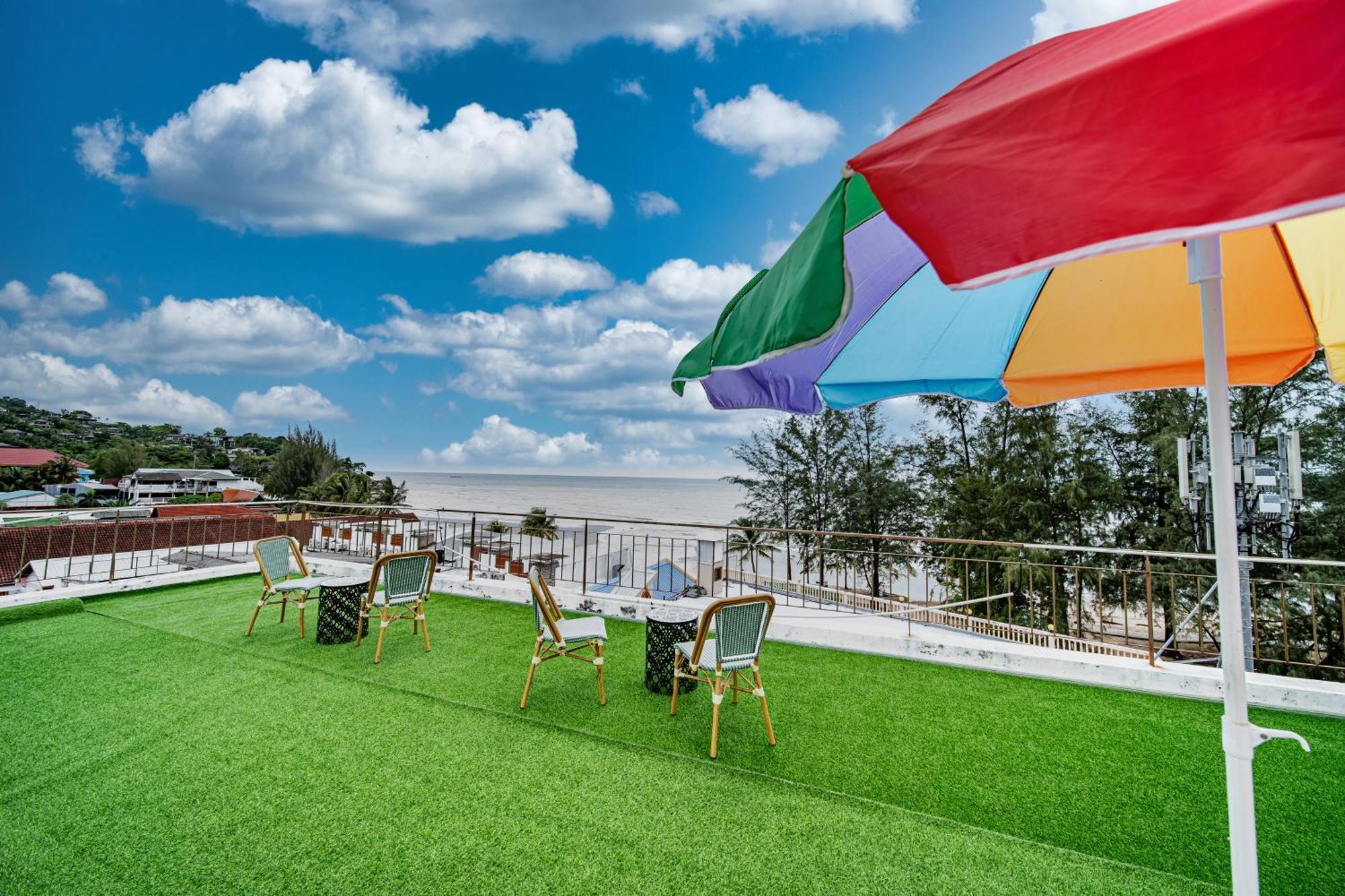Catnip Seaside Hotel&Cafe Kathu Exterior photo